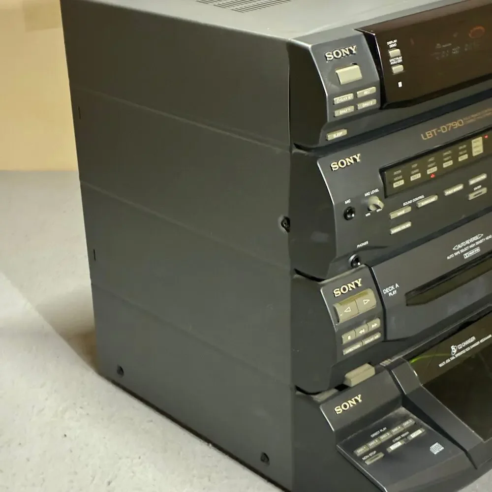Vintage Sony LBT-D790 HiFi Stereo Combo